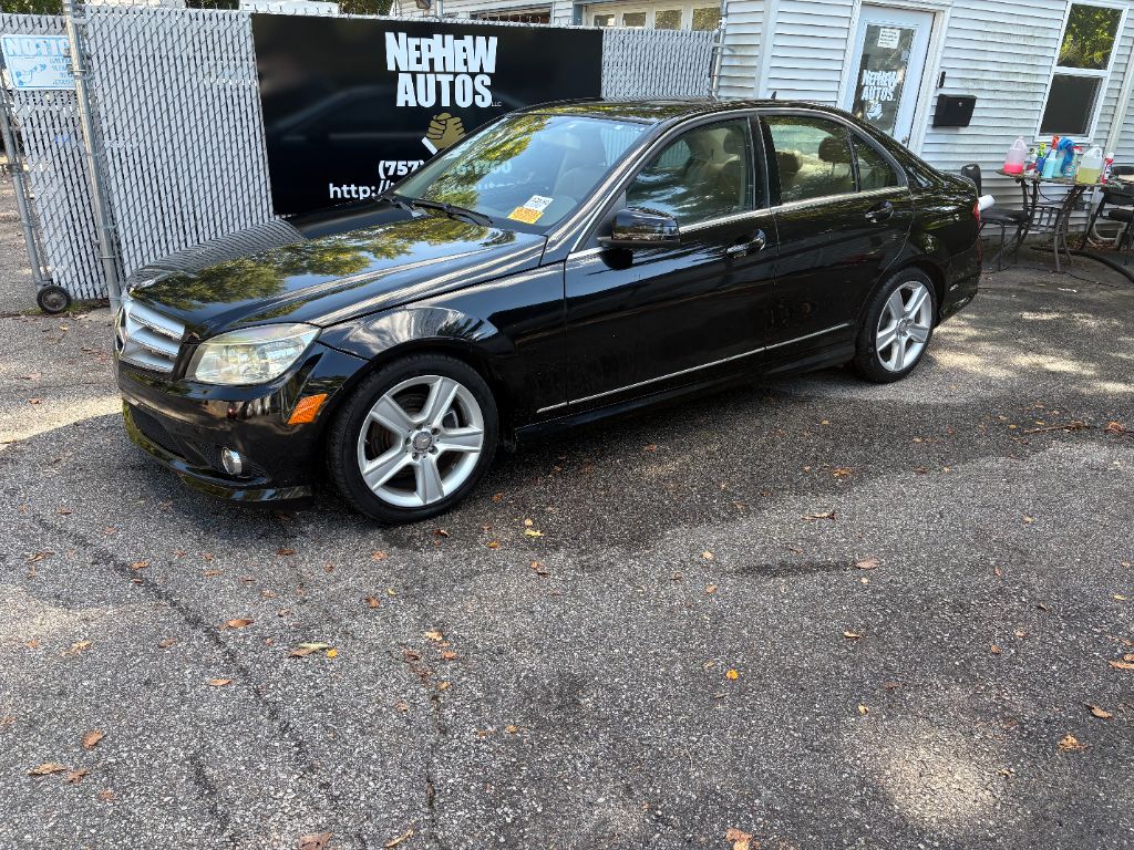 2010 Mercedes-Benz C-Class C300 Luxury